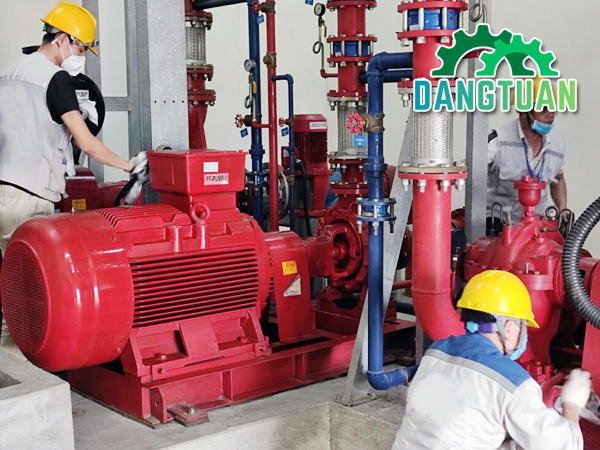Thợ sửa máy bơm PCCC tại Thủ Đức