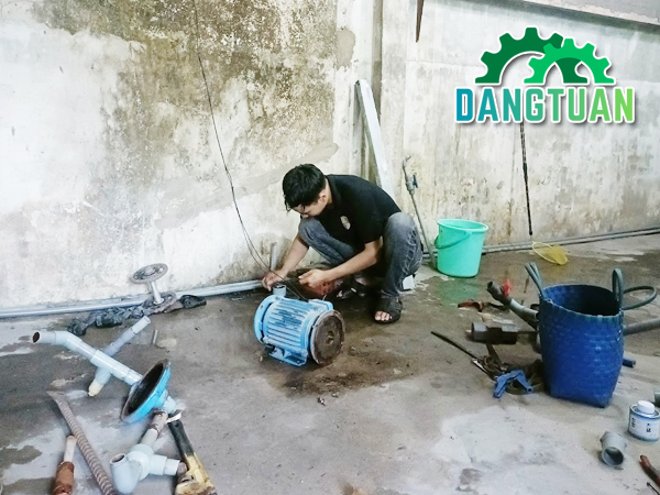 Thợ Sửa Máy Bơm Nước Quận 12 Uy Tín, Chuyên Nghiệp – Điện Cơ Đăng Tuân